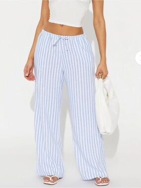 NWOT 🩵 Light Blue & White Striped Wide Leg Drawstring Pants